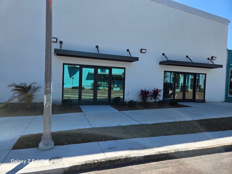 1900 Central Ave, Saint Petersburg, FL à louer - Photo de l’immeuble – Image 3 sur 10