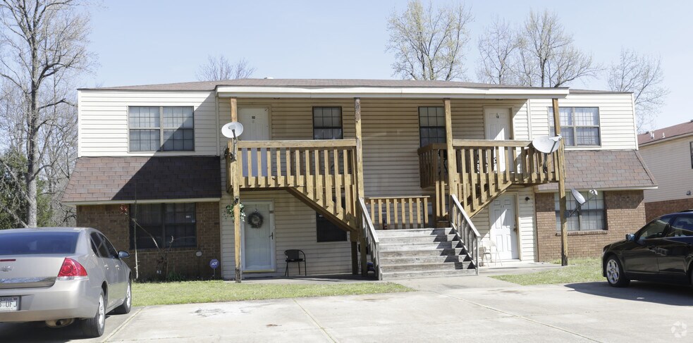 28-32 Stoneybrook Ln, Searcy, AR à vendre - Photo principale – Image 1 sur 2