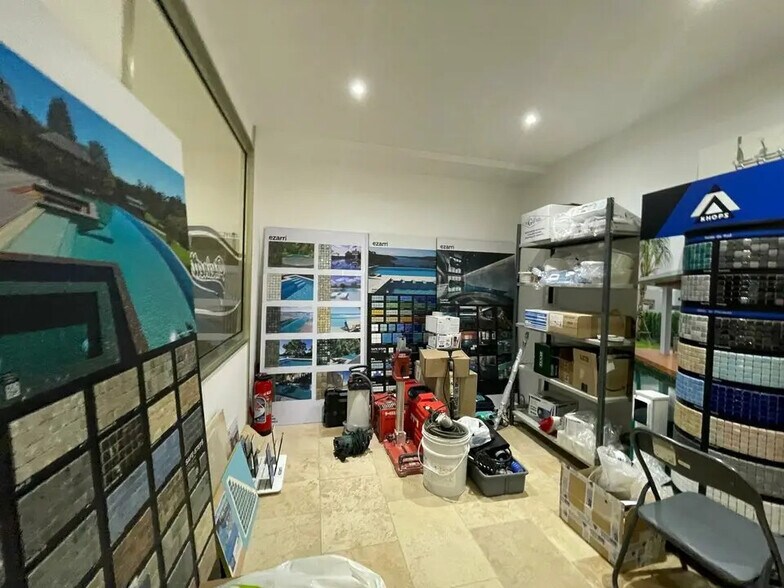 Local commercial dans Antibes à louer - Photo intérieure – Image 3 sur 6