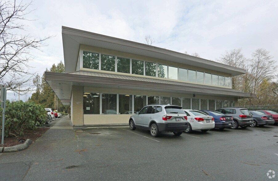 9030 King George Blvd, Surrey, BC à louer - Photo de l’immeuble – Image 2 sur 6