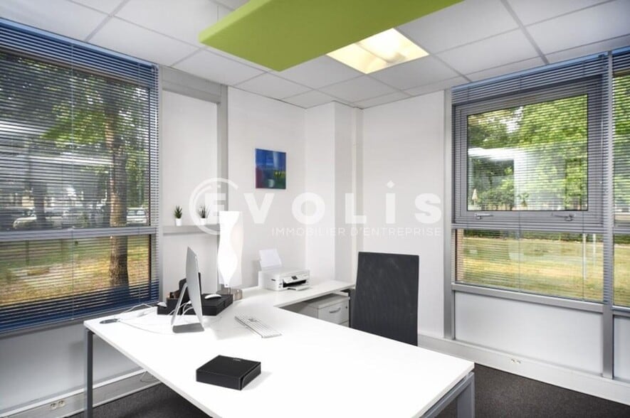 Bureau dans Pessac à vendre - Photo intérieure – Image 3 sur 5