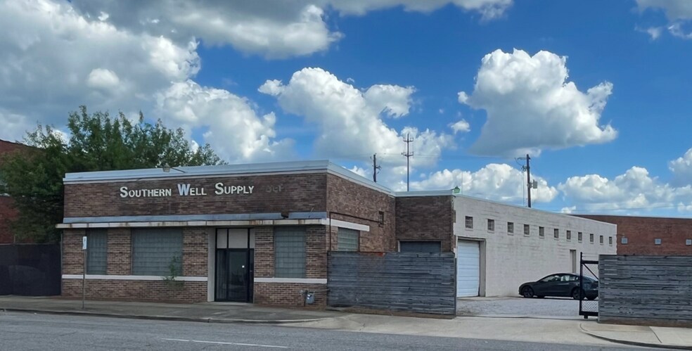 1201 2nd Ave N, Birmingham, AL à louer - Photo de l’immeuble – Image 1 sur 26
