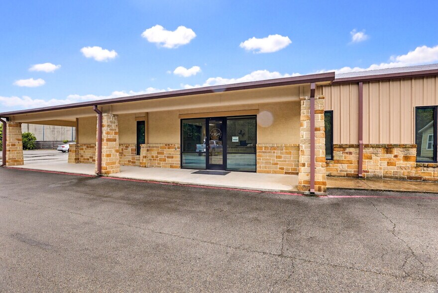 11550 N North Loop Rd, San Antonio, TX à vendre - Photo de l’immeuble – Image 1 sur 34
