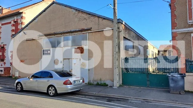 Plus de détails pour 14 Rue De La Federation, Montluçon - Local commercial à vendre