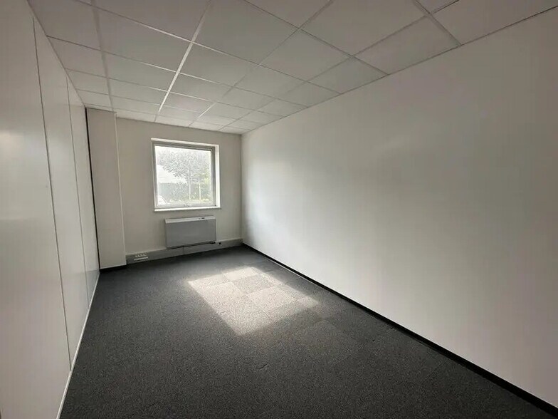 Bureau dans Illkirch-Graffenstaden à louer - Photo intérieure – Image 2 sur 4
