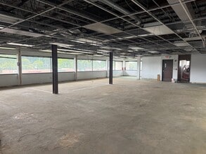 1616 W Market St, Johnson City, TN à louer Photo intérieure– Image 1 sur 8