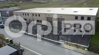 Plus de détails pour Local d'activités à louer