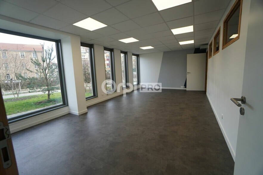 Bureau dans Dijon à vendre - Photo intérieure – Image 2 sur 12