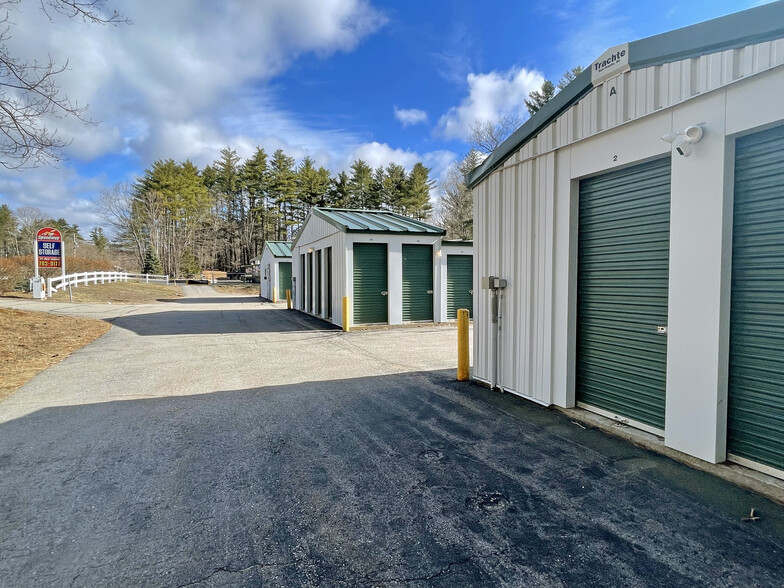 966 Route 106 N, Loudon, NH à vendre - Photo de l’immeuble – Image 2 sur 4