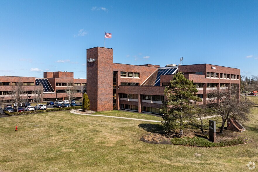 3 Allied Dr, Dedham, MA à louer - Photo principale – Image 1 sur 32