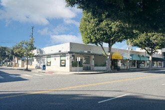 287-297 S Robertson Blvd, Beverly Hills, CA à louer Photo de l’immeuble– Image 1 sur 3