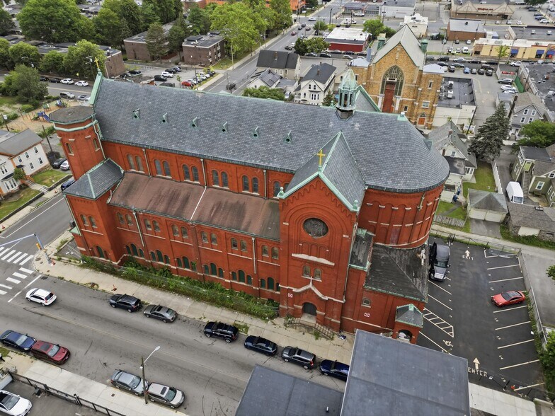 126 Lawrence St, Lawrence, MA à vendre - Photo de l’immeuble – Image 2 sur 16