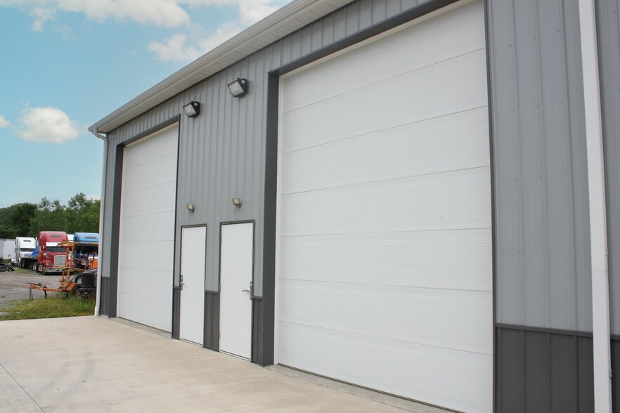 12340 Eaton Commerce Pky, Columbia Station, OH à louer - Photo de l’immeuble – Image 3 sur 10