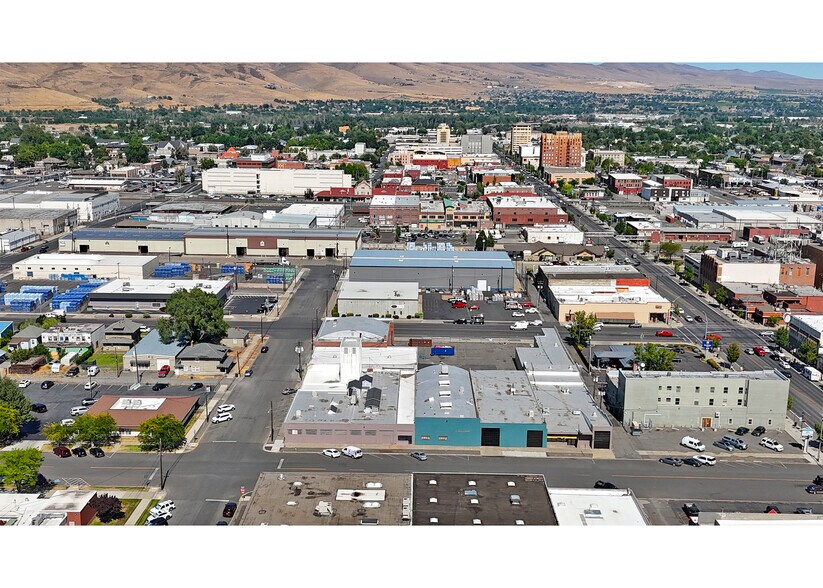31 N 4th Ave, Yakima, WA à vendre - Photo de l’immeuble – Image 3 sur 17