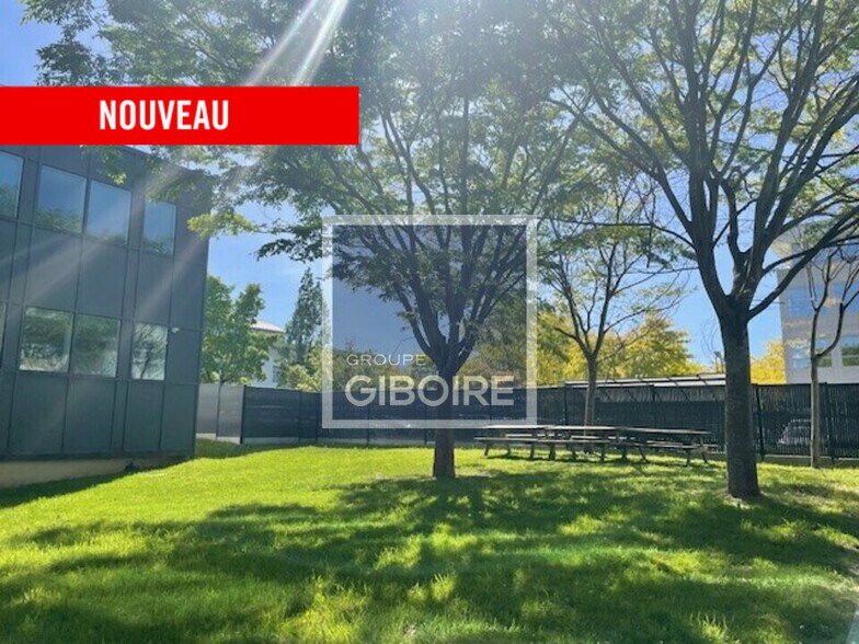 Bureau dans Rennes à vendre - Photo de l’immeuble – Image 2 sur 11