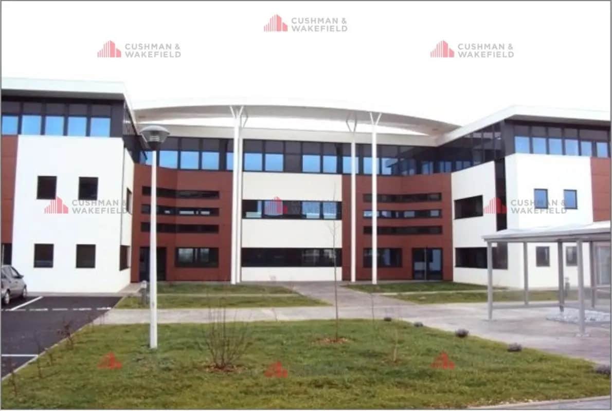 Bureau dans Dijon à louer Photo de l’immeuble– Image 1 sur 3