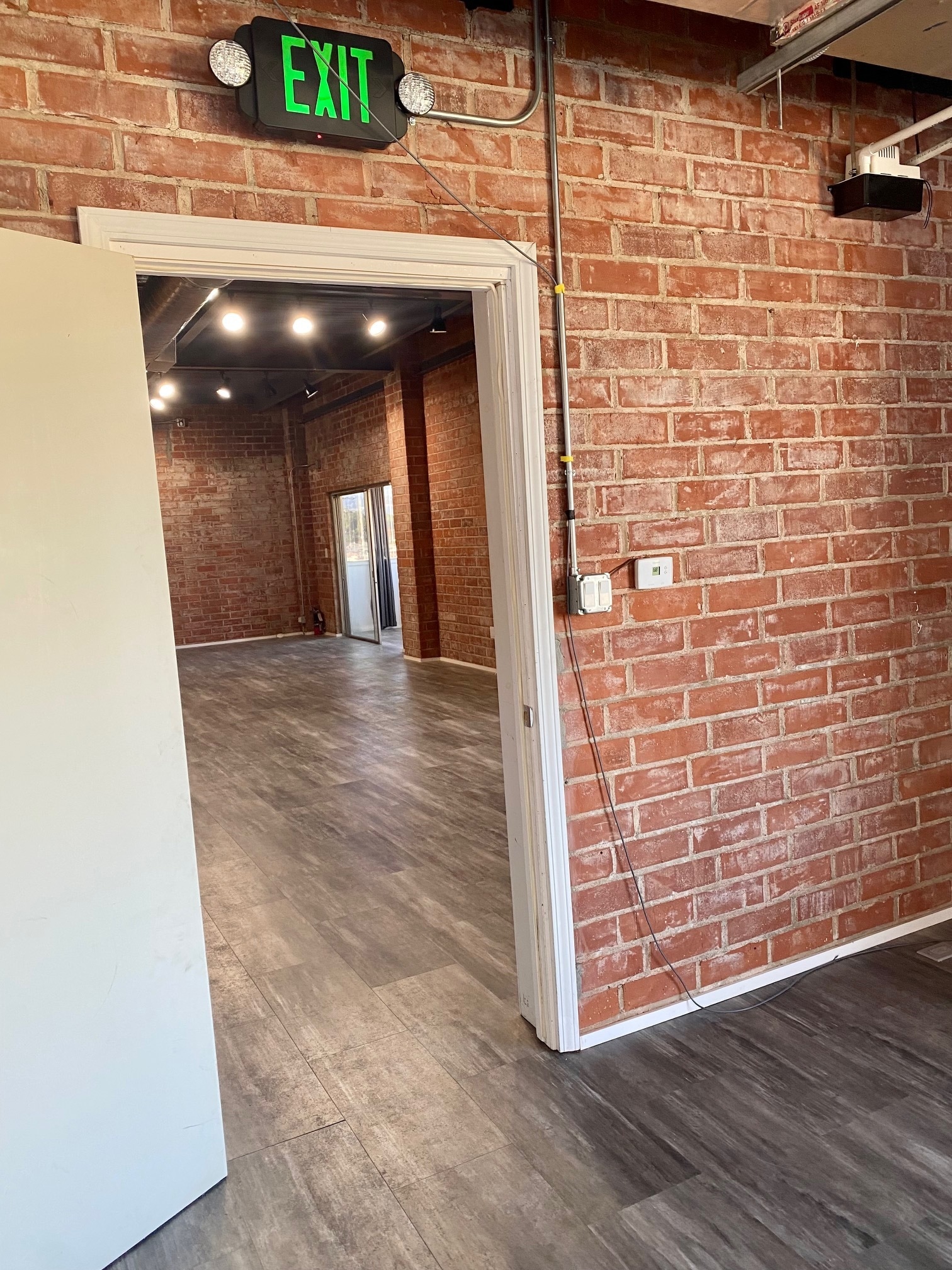 7451-7465 Beverly Blvd, Los Angeles, CA à louer Photo intérieure– Image 1 sur 5