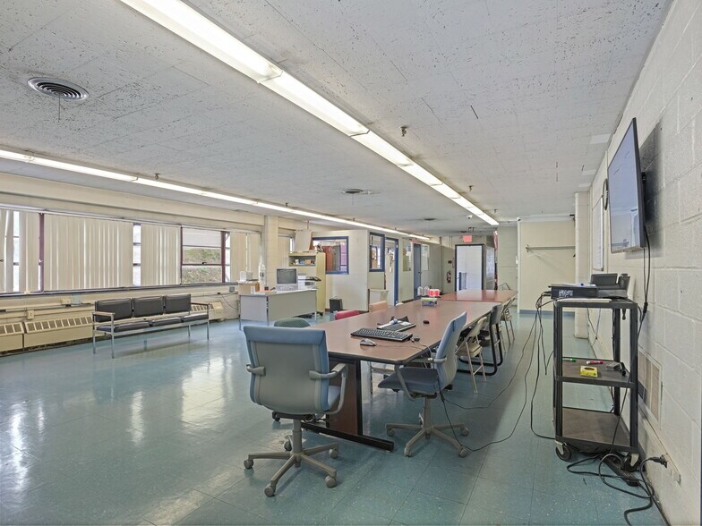 4341 Bullard Ave, Bronx, NY à louer - Photo intérieure – Image 2 sur 8