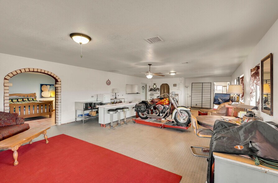 1216 W Third St, Winslow, AZ à vendre - Photo de l’immeuble – Image 2 sur 20