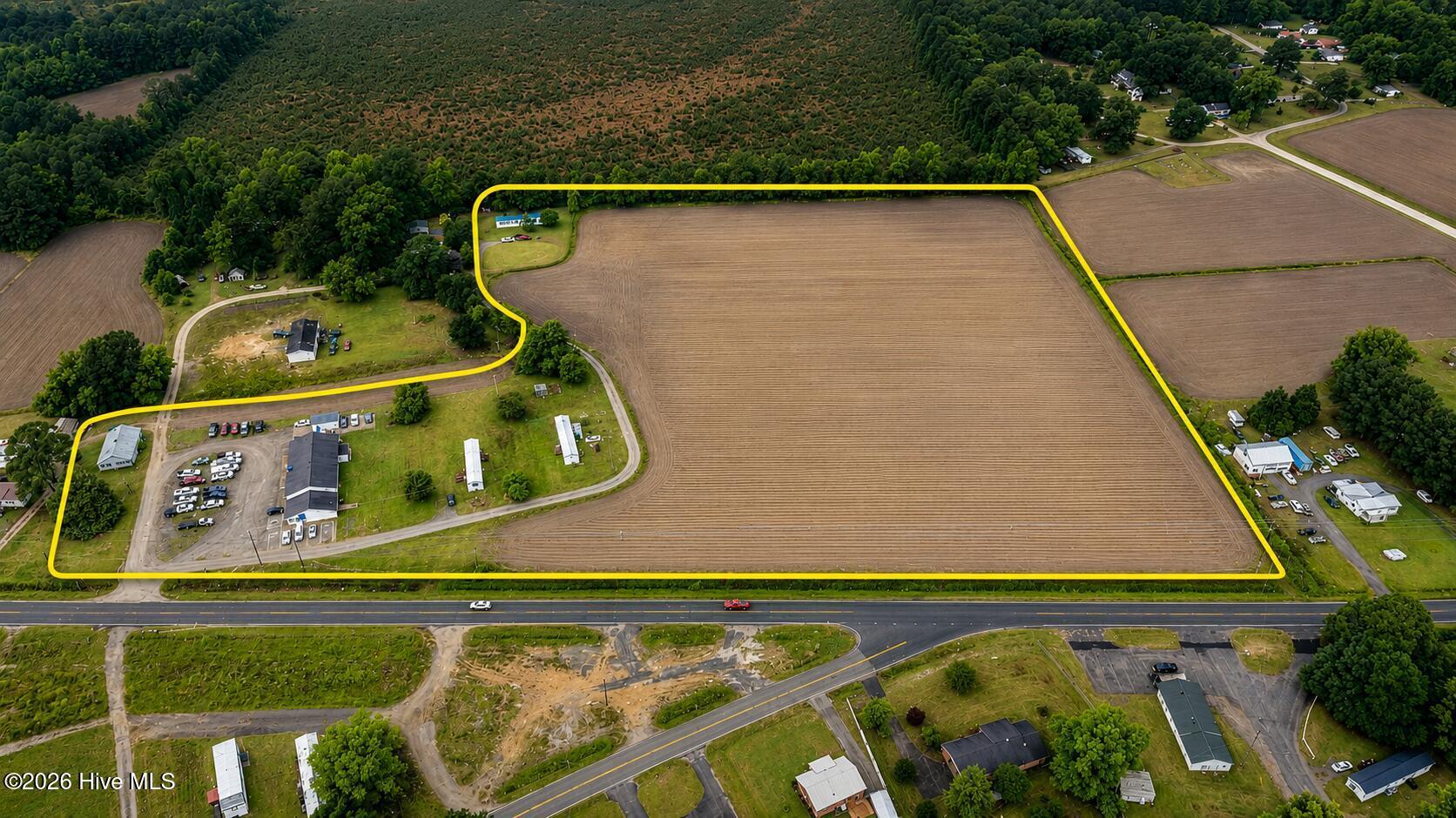 2379 US13 Berkeley Blvd Goldsboro NC portefeuille de 2 biens à vendre sur LoopNet.fr Photo de l’immeuble– Image 1 sur 29