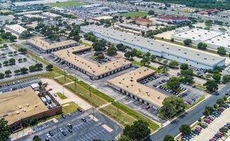 Plus de détails pour 1850-1900 Grandstand Dr, San Antonio, TX - Local d'activités à louer