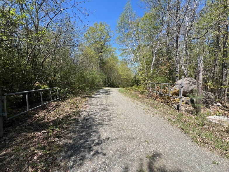 Map 9 Lots 18-1 & 34-1 Gravel Pit Road, Sangerville, ME à vendre - Photo de l’immeuble – Image 3 sur 14