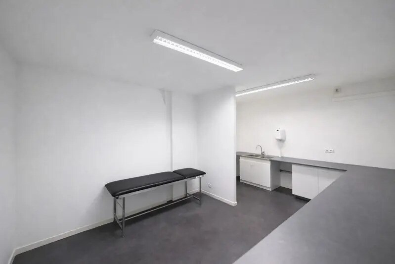 Local commercial dans Biarritz à vendre - Photo intérieure – Image 3 sur 8