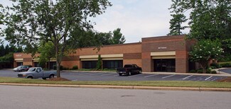 Plus de détails pour 6301-6307 Chapel Hill Rd, Raleigh, NC - Local d'activités à louer