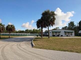 Plus de détails pour 1424 N Gulf Ave, Crystal River, FL - Spécialisé à vendre