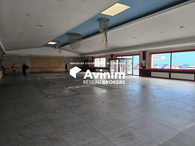 Plus de détails pour Local commercial à louer