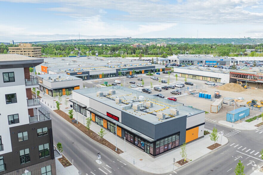 Northland Dr NW, Calgary, AB à vendre - Aérien – Image 2 sur 3