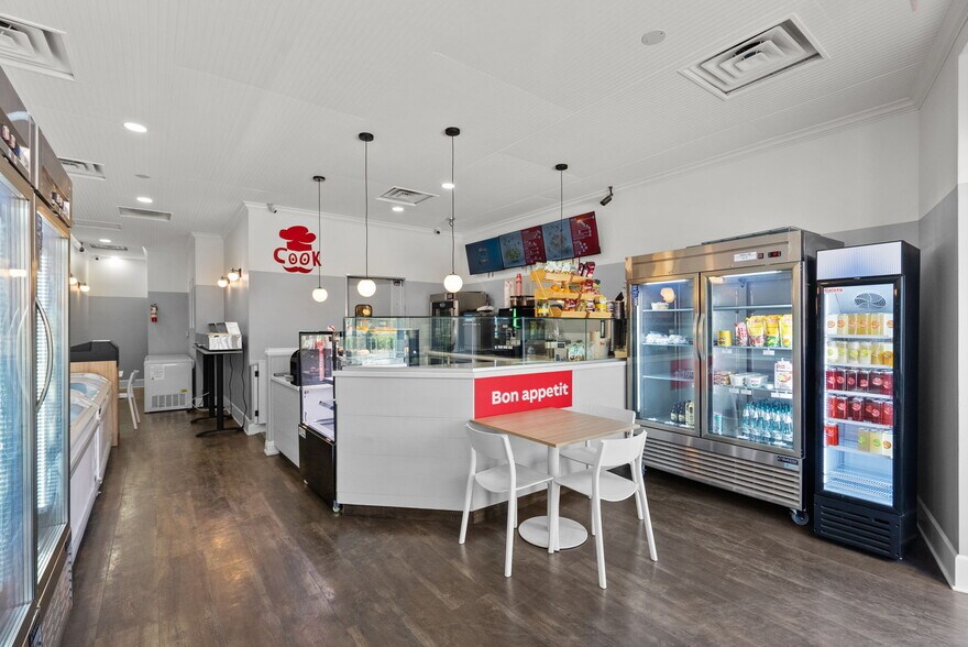 5466-5484 Wilshire Blvd, Los Angeles, CA à louer - Photo de l’immeuble – Image 2 sur 13