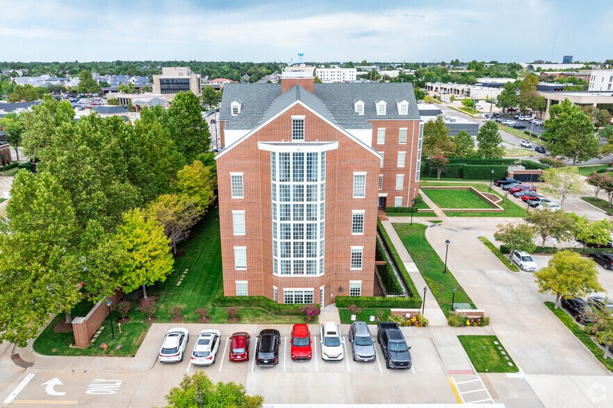 6300 N Classen Blvd, Oklahoma City, OK à vendre - Aérien – Image 3 sur 6