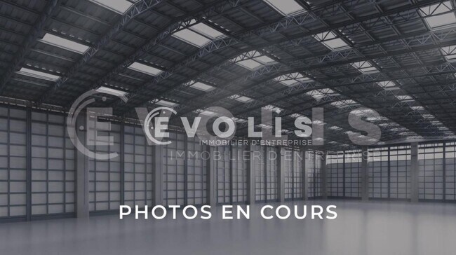 Plus de détails pour Local d'activités à louer