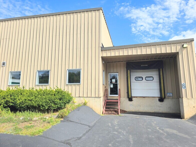 55 Barnstead Rd, Pittsfield, NH à louer - Photo de l’immeuble – Image 3 sur 10
