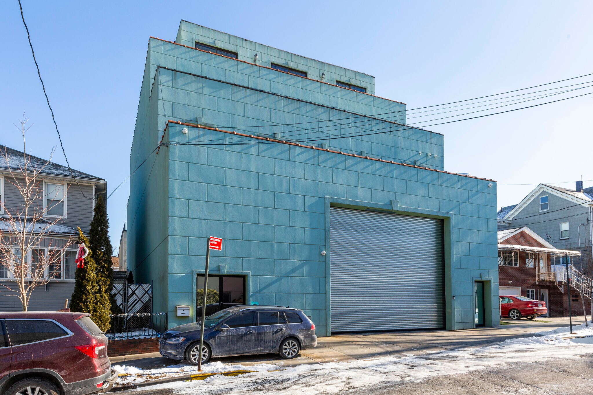 14-07 113th St, College Point, NY à louer Photo de l’immeuble– Image 1 sur 26