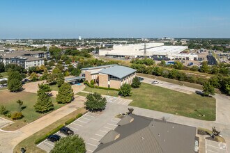 500 Maplelawn Dr, Plano, TX - VUE AÉRIENNE  vue de carte