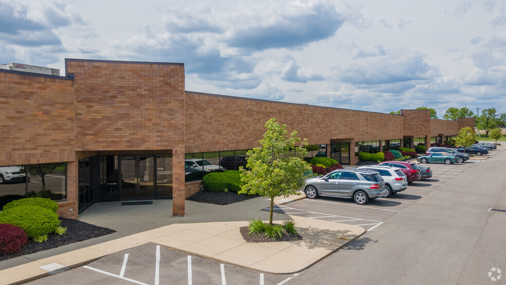 6305-6355 Centre Park Dr, West Chester, OH à louer - Photo de l’immeuble – Image 2 sur 6
