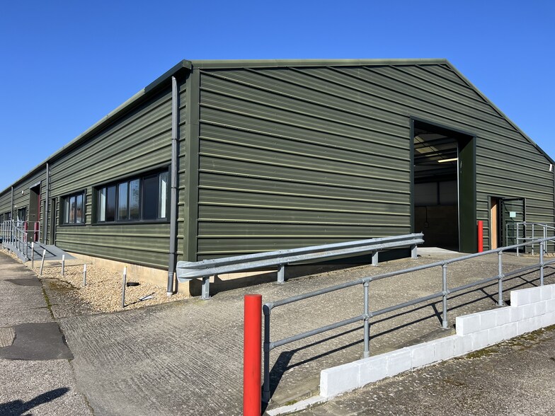 Unit 1c Thornhill Court, Billingshurst Rd, Coolham à louer - Photo de l’immeuble – Image 3 sur 5