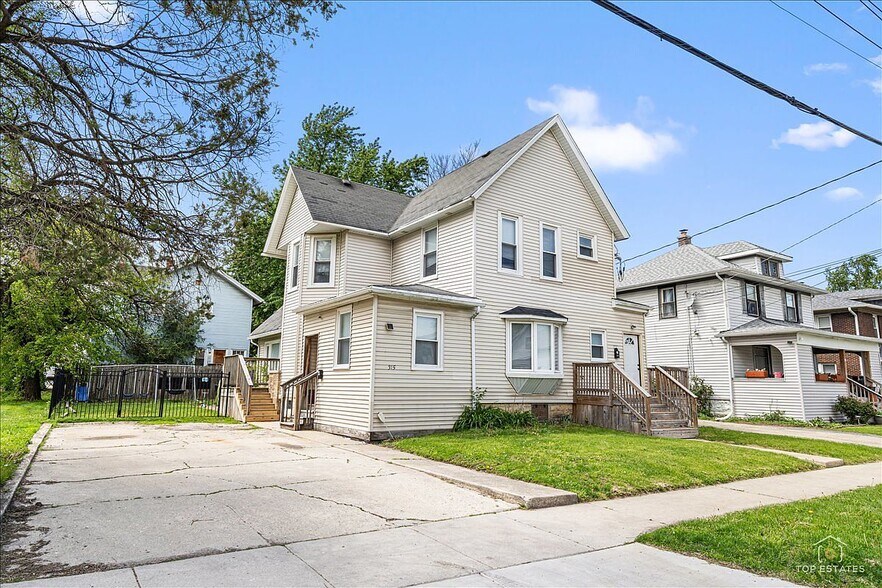 315 Pine St, Joliet, IL à vendre - Photo principale – Image 1 sur 1