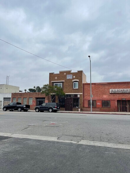 5442 Alhambra Ave, Los Angeles, CA à vendre - Photo principale – Image 2 sur 2