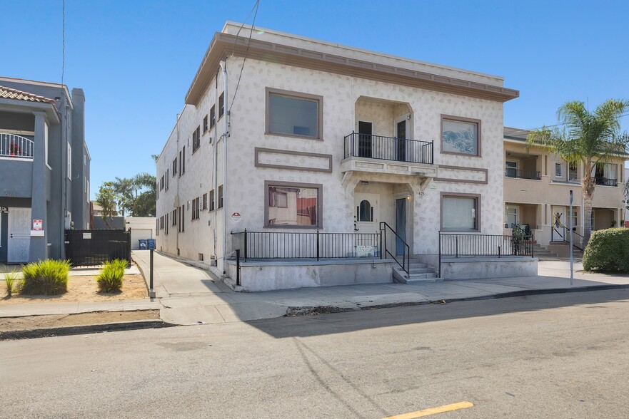 675 W 11th St, San Pedro, CA à vendre - Photo principale – Image 1 sur 15