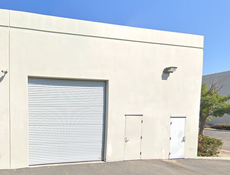12610 WESTMINSTER Ave, Garden Grove, CA à louer - Photo de l’immeuble – Image 3 sur 9