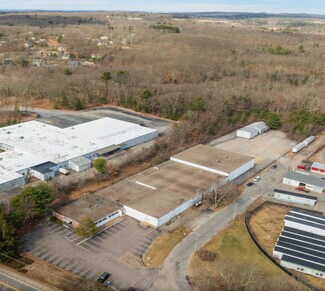 Plus de détails pour 31 W Bacon St, Plainville, MA - Industriel/Logistique à vendre