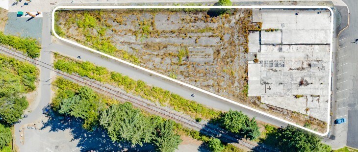 673 Fir St, Qualicum Beach, BC à vendre Photo principale– Image 1 sur 2