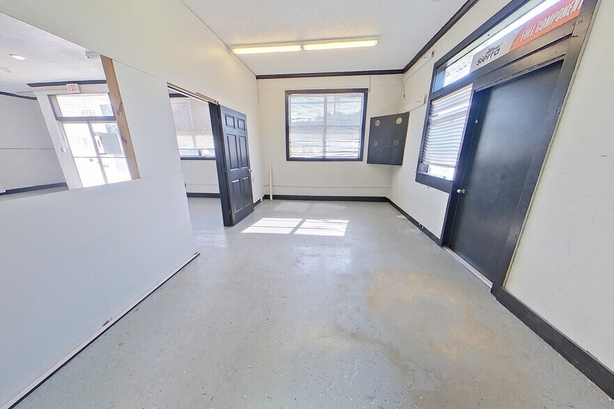 5855 Stewart St, Milton, FL à louer - Photo de l’immeuble – Image 3 sur 10
