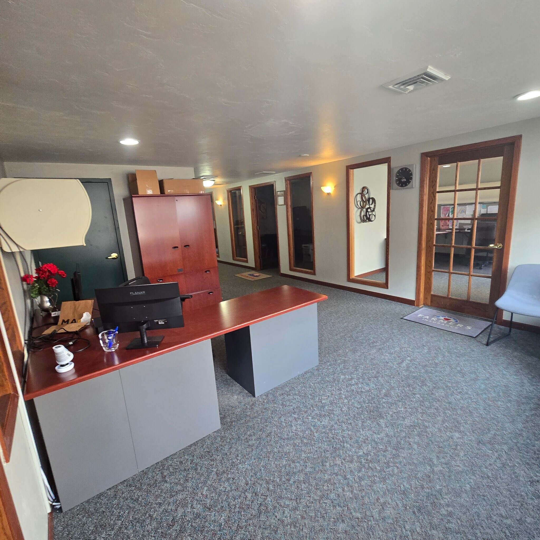 320 Main Ave, De Pere, WI à louer Hall d’entrée– Image 1 sur 5