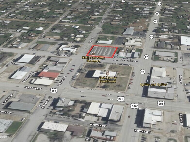 128 N Church St, Jacksboro, TX à vendre - Photo de l’immeuble – Image 3 sur 16