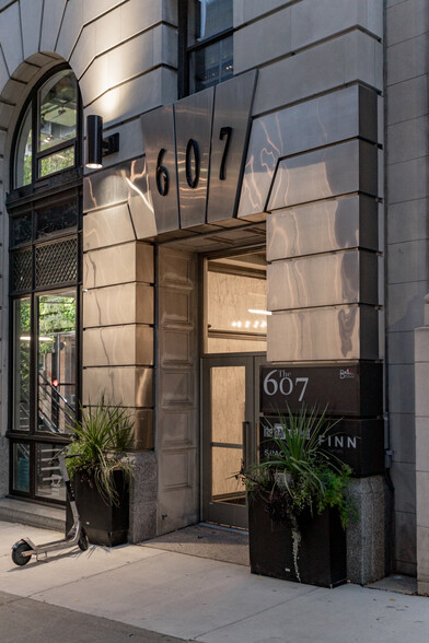 607 Shelby St, Detroit, MI à louer - Photo de l’immeuble – Image 3 sur 18