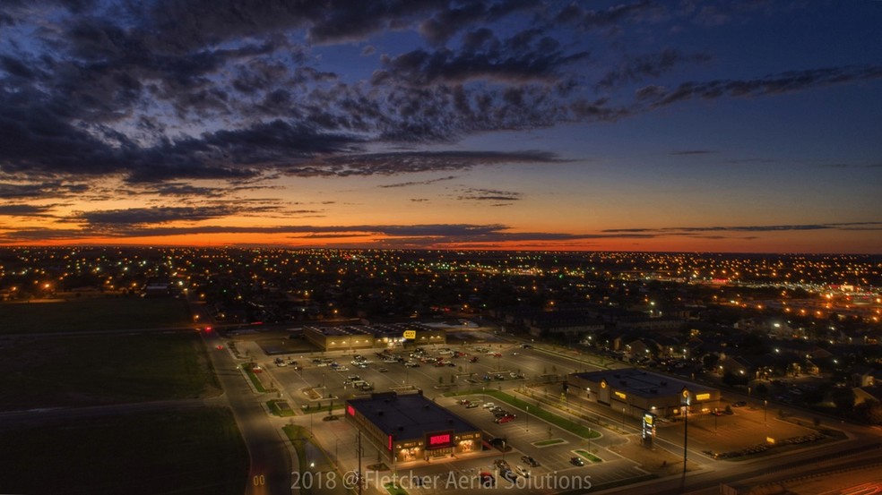 2910 W Loop 289, Lubbock, TX à louer - Photo de l’immeuble – Image 3 sur 29